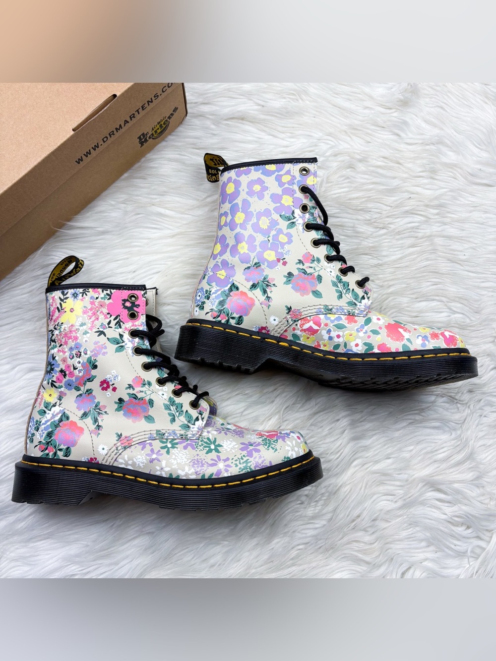 Dr. Martens 1460 Floral Mash Up Backhand Lace Up Boot Leather Parchment Beige 8 - Picture 4 of 11